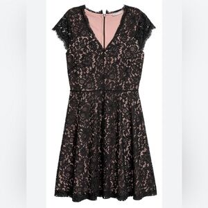H&M Black Lace Cocktail Dress Women’s M V-Neck Cap Sleeve A-Line Lined Classic